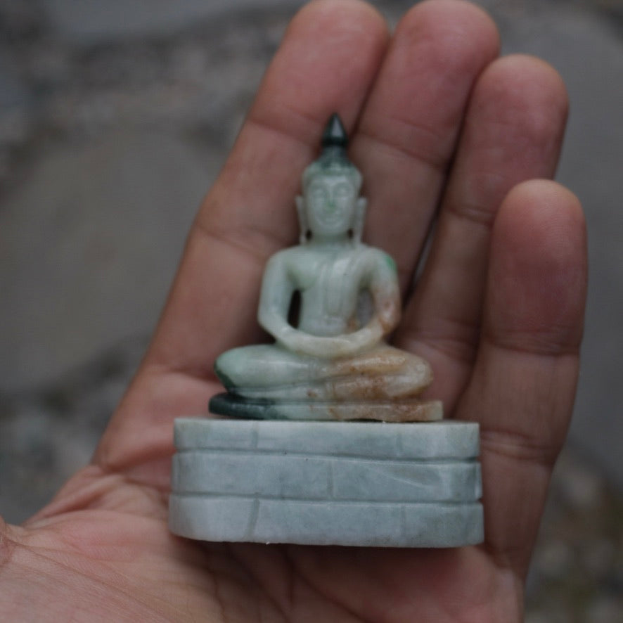 Green Jade Seated Buddha Figurine