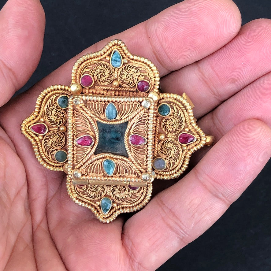 Tibetan Buddhist Prayer Box Pendant