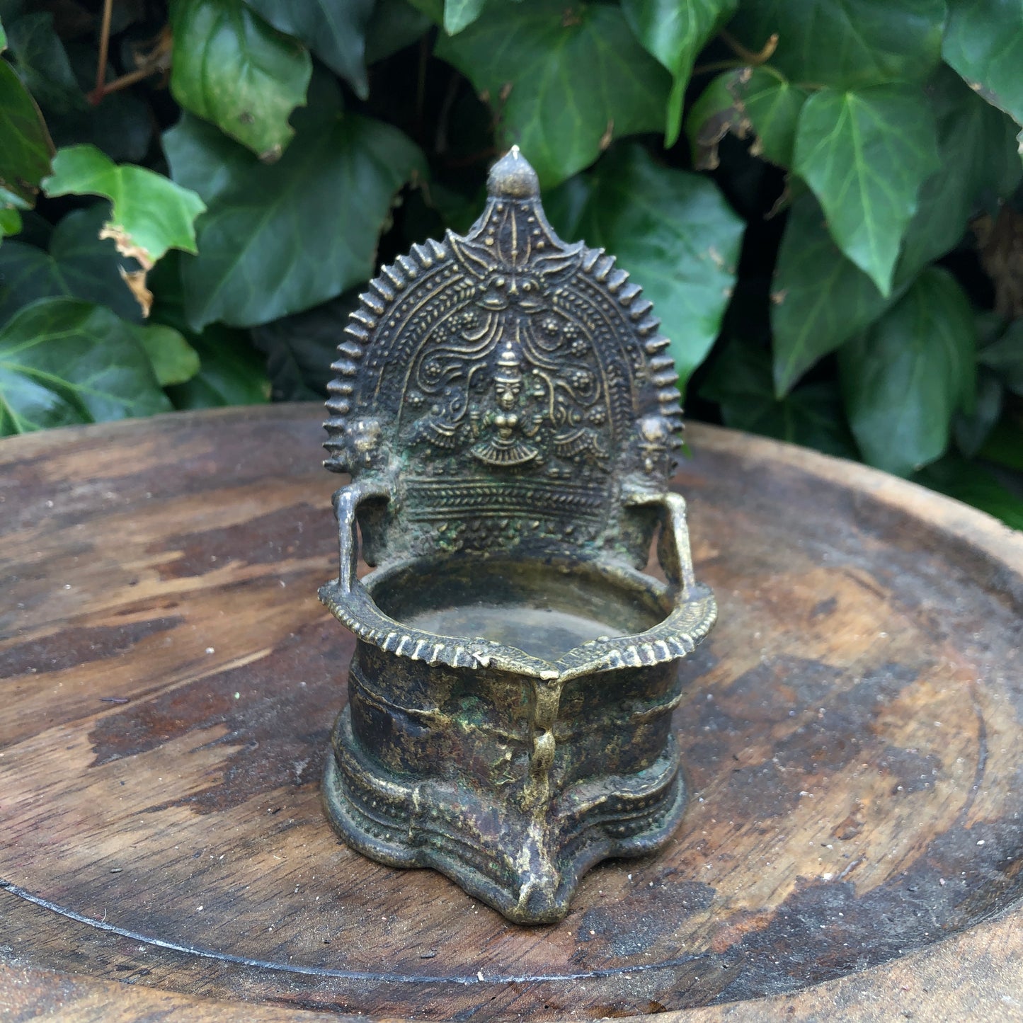 Vintage Indian Bronze Pooja Votive Hindu Oil Lamp Elephants Gaja Lakshmi