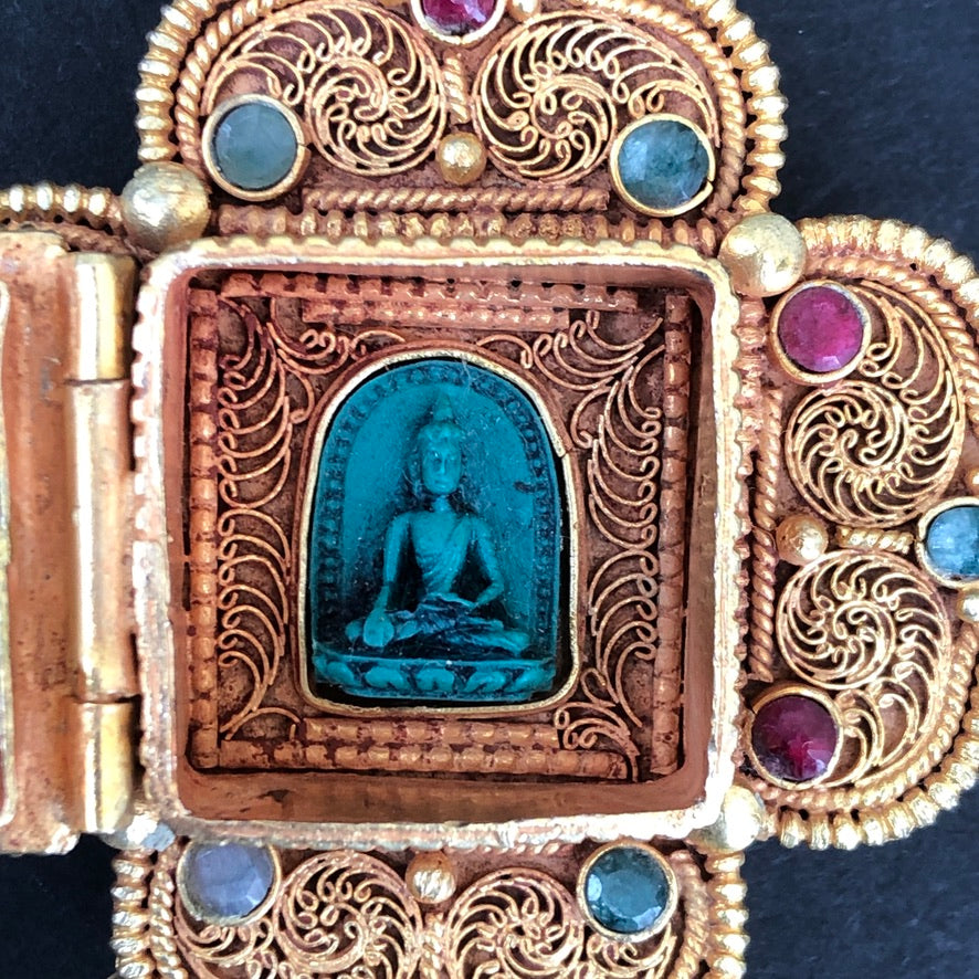 Tibetan Buddhist Prayer Box Pendant