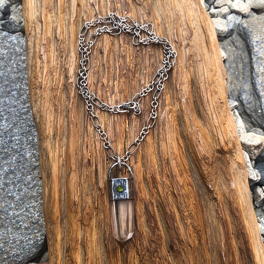 Clear Crystal On Linked Silver Chain Necklace