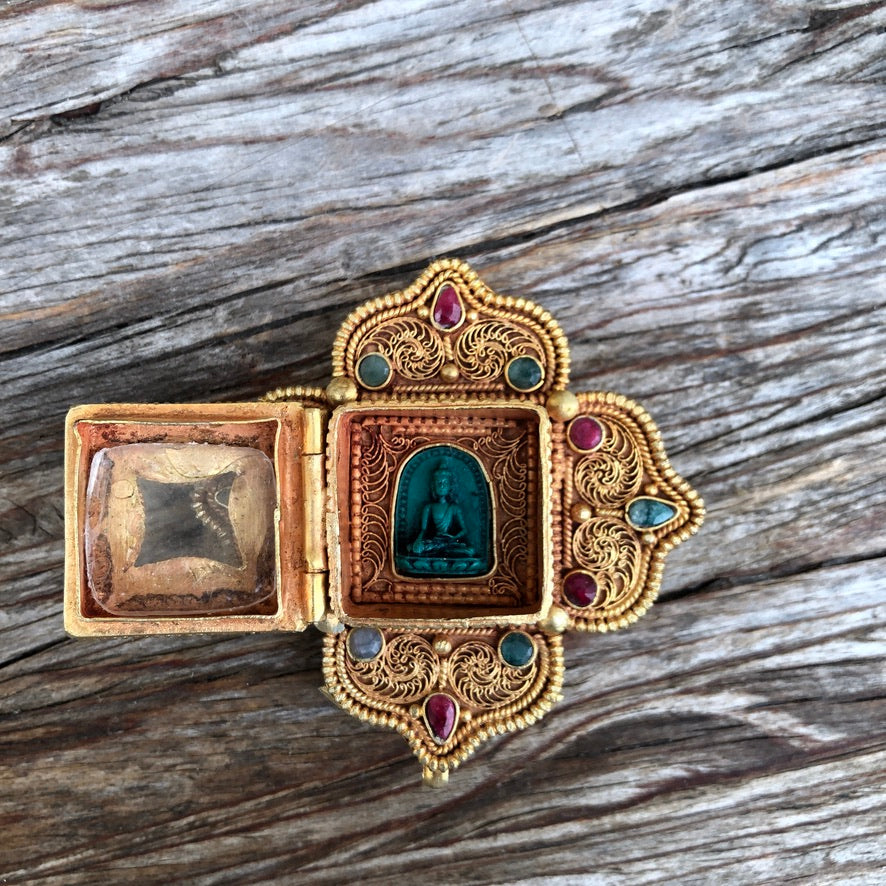 Tibetan Buddhist Prayer Box Pendant
