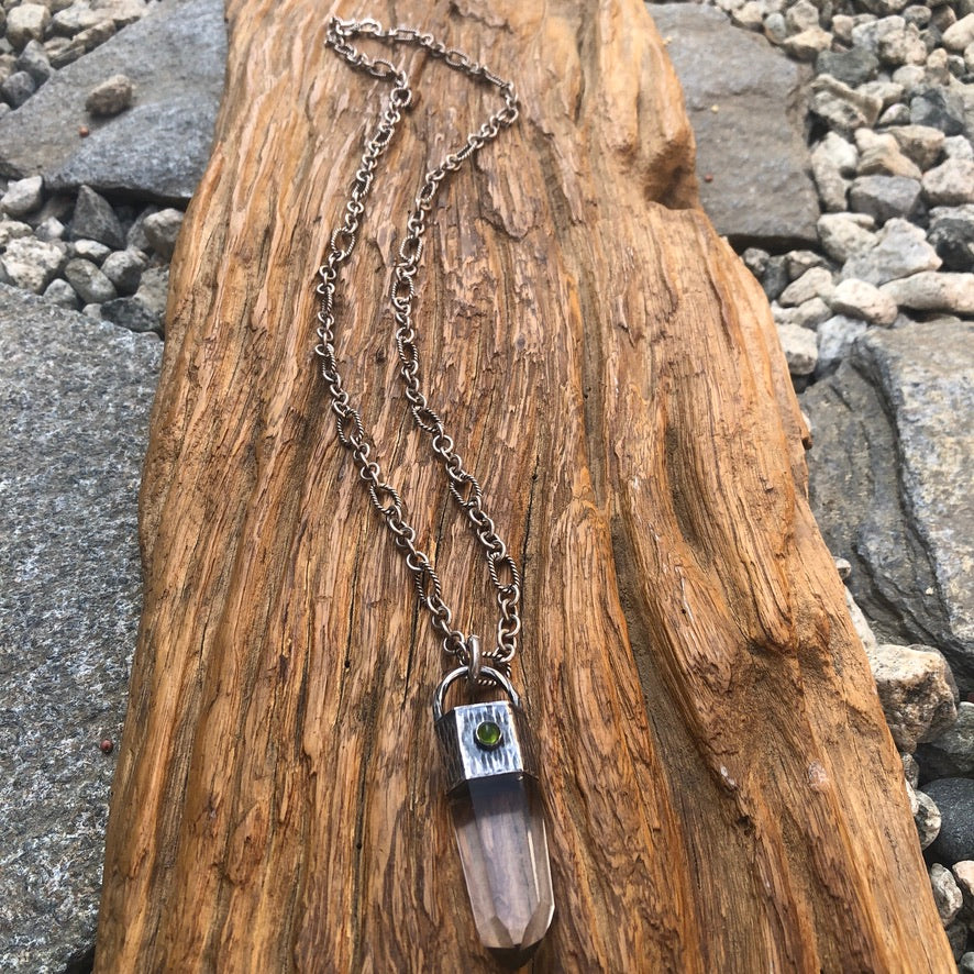 Clear Crystal On Linked Silver Chain Necklace