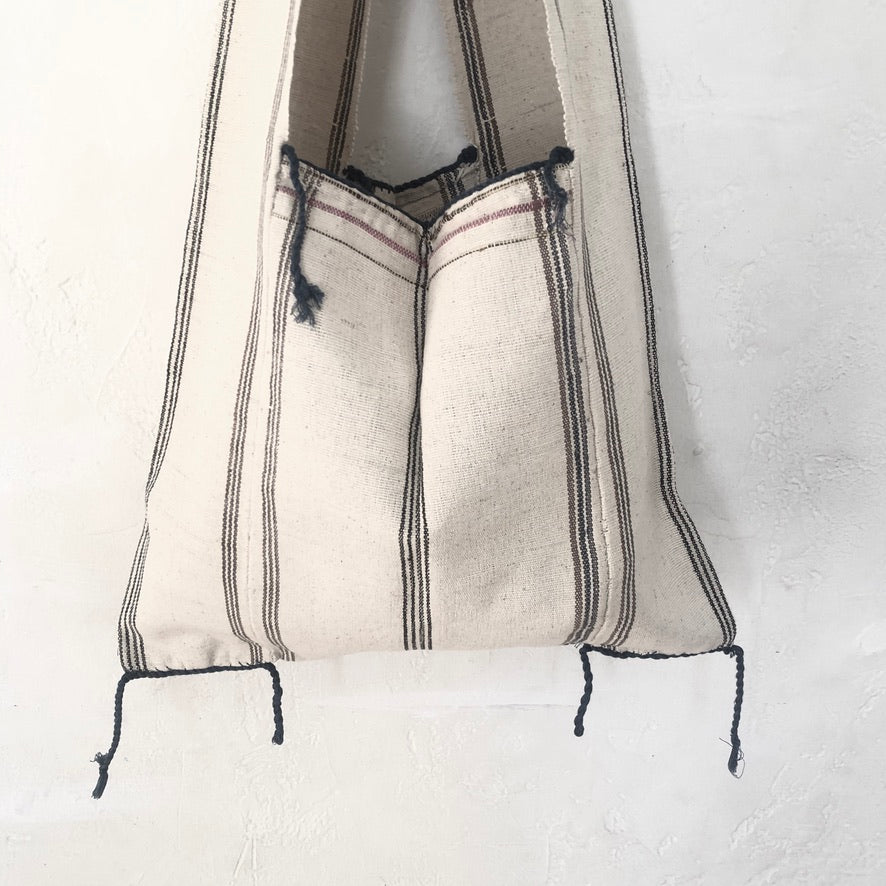 Hand Woven Cotton Hill Tribe Bag
