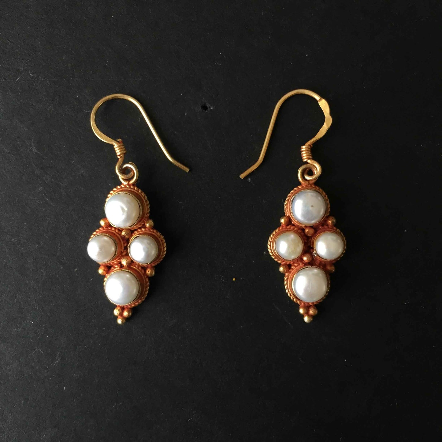 Freshwater Pearl Dangle Earrings