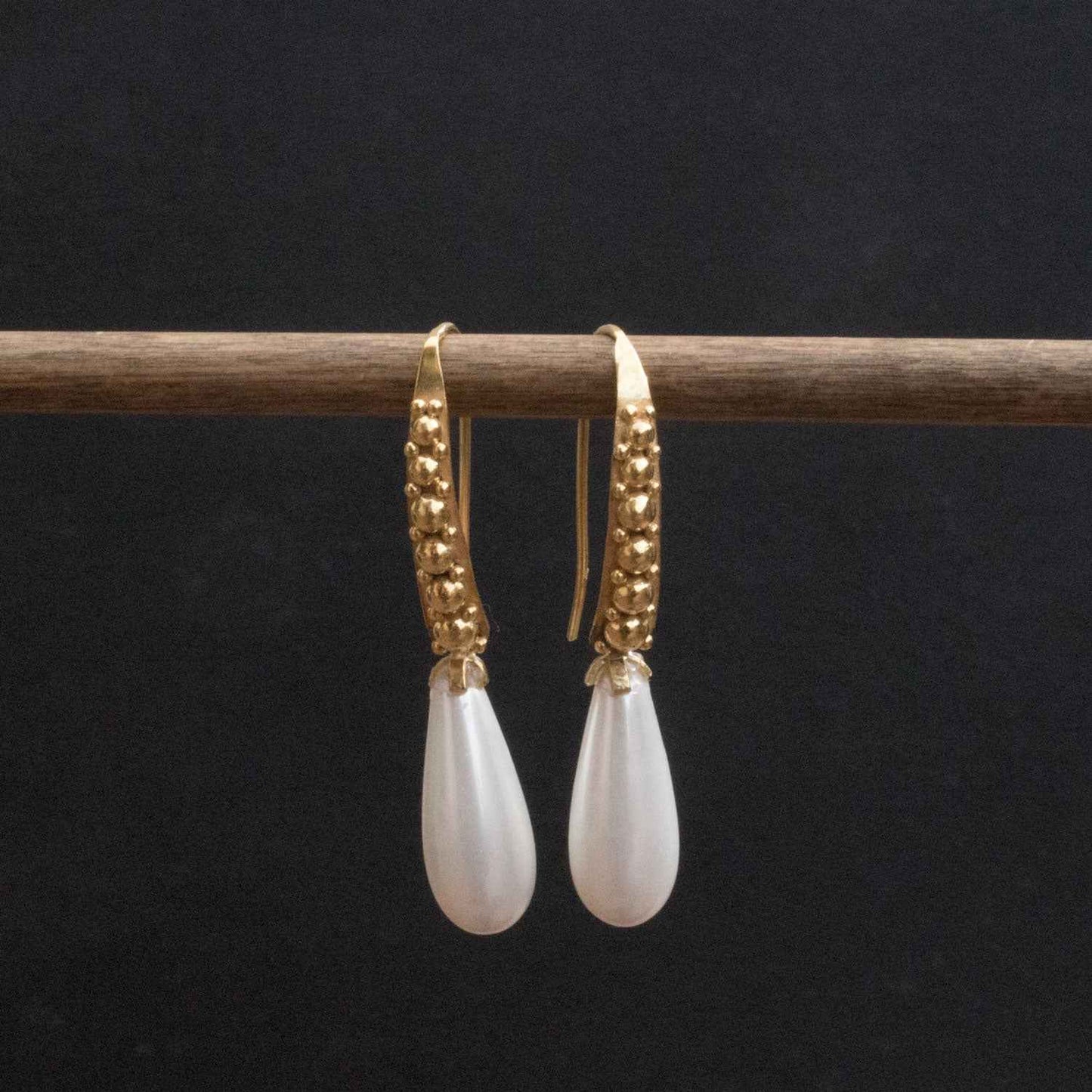 Dangle Seashell Earrings