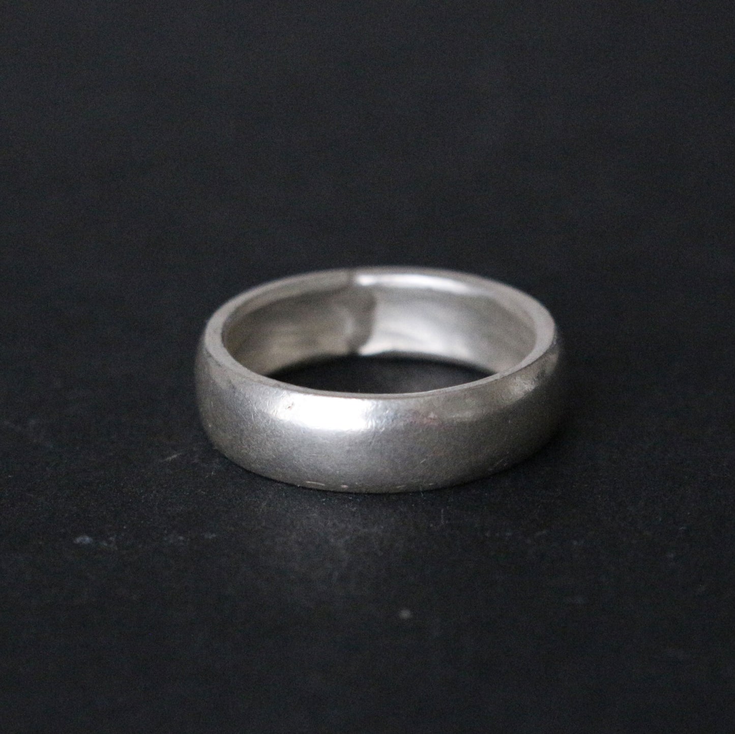 Simple Silver Band Ring