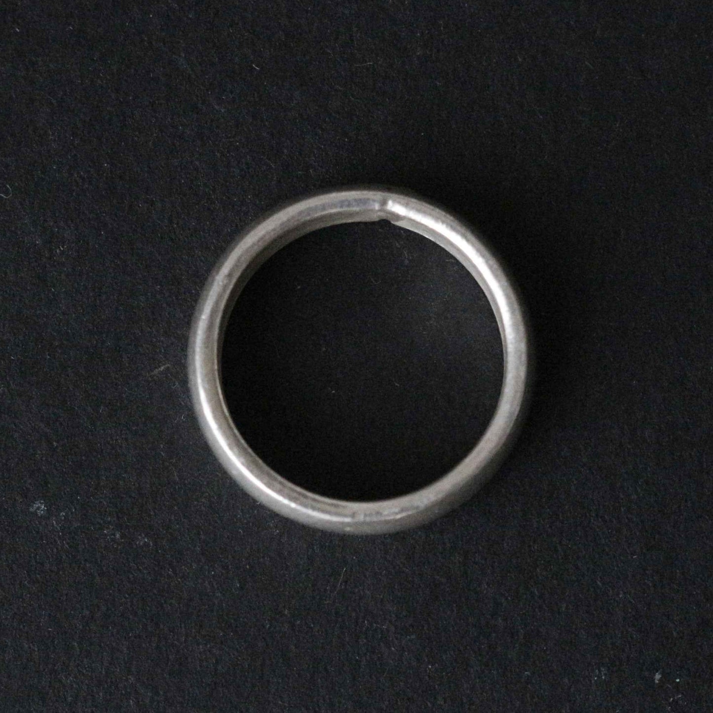 Simple Silver Band Ring