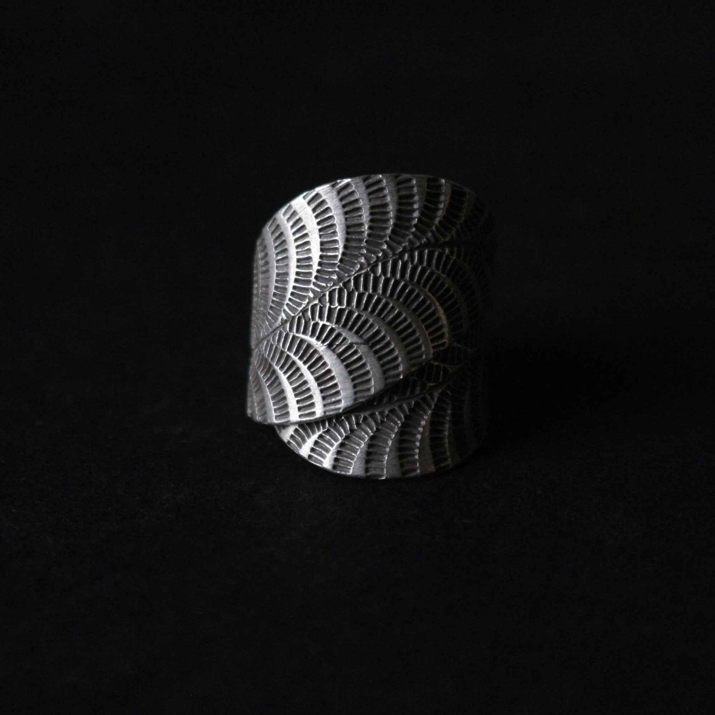 Silver Leaf Ring