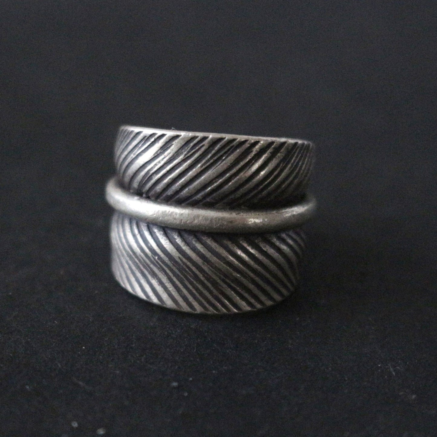 Etched Silver Feather Ring