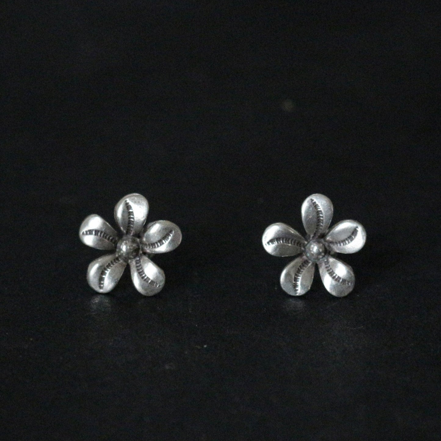 Hilltribe Silver Flower Bud Stud Earrings