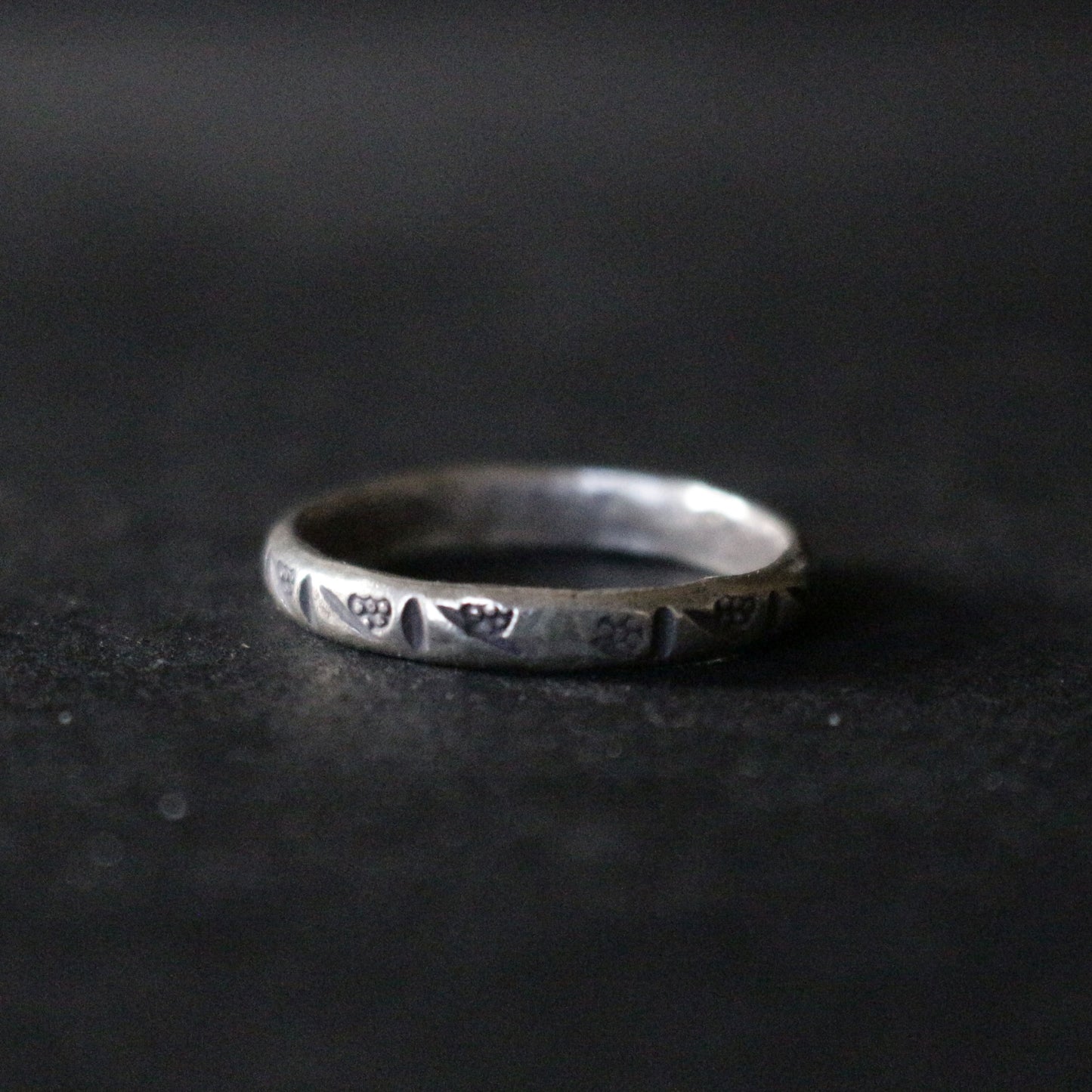 Thin Band Silver Ring