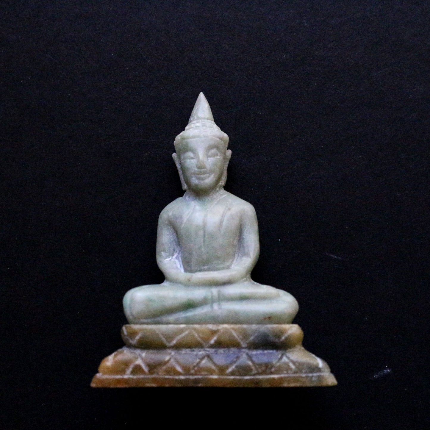 Jade Buddha Statue