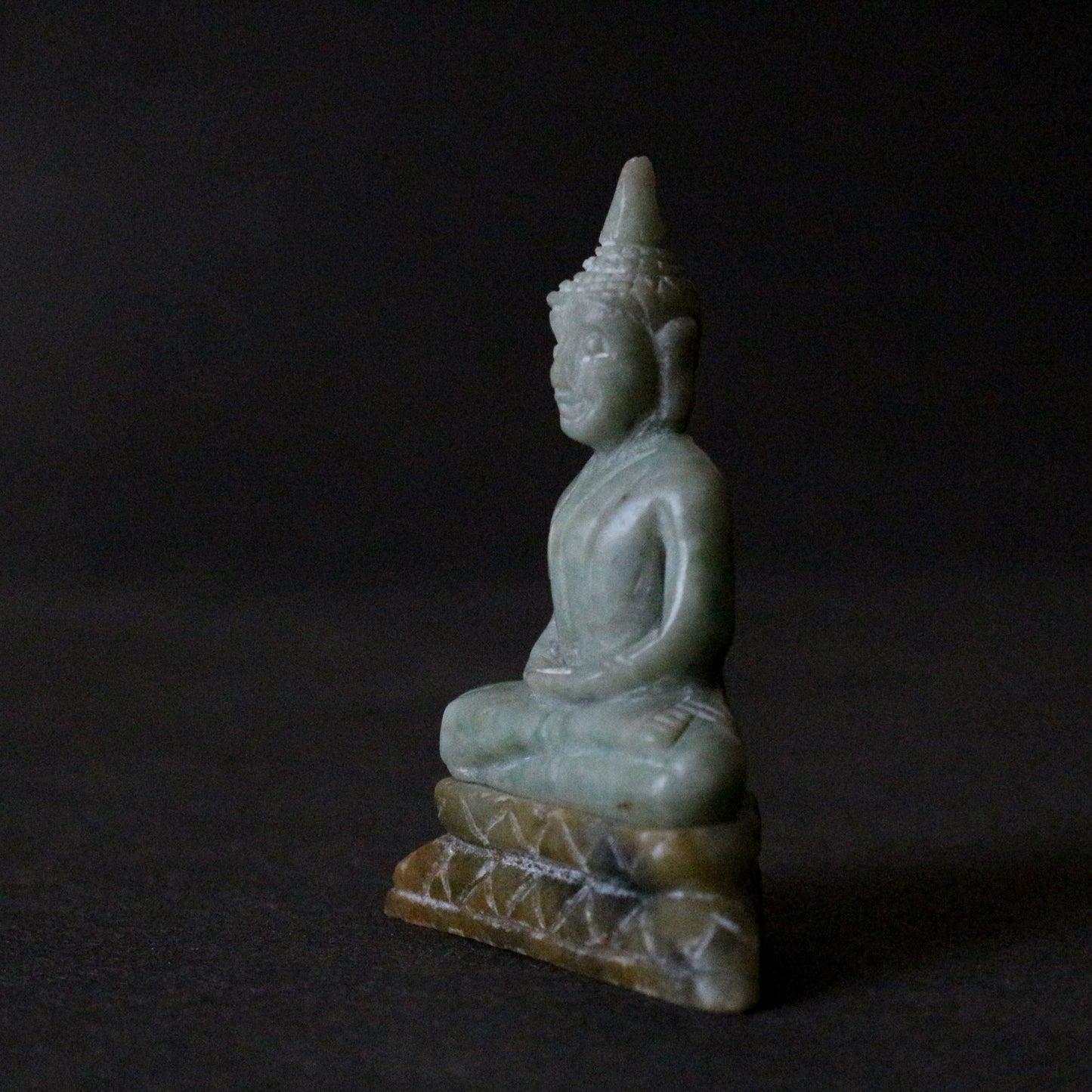 Jade Buddha Statue