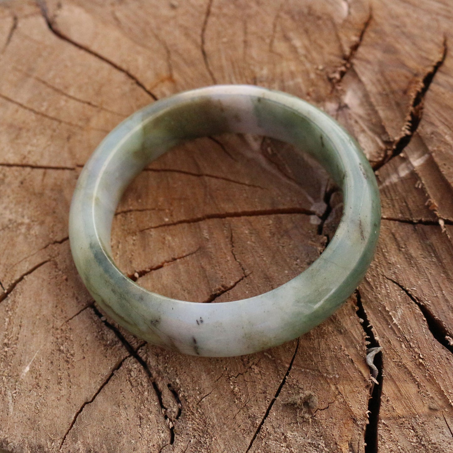 Tri Color Jade Bangle