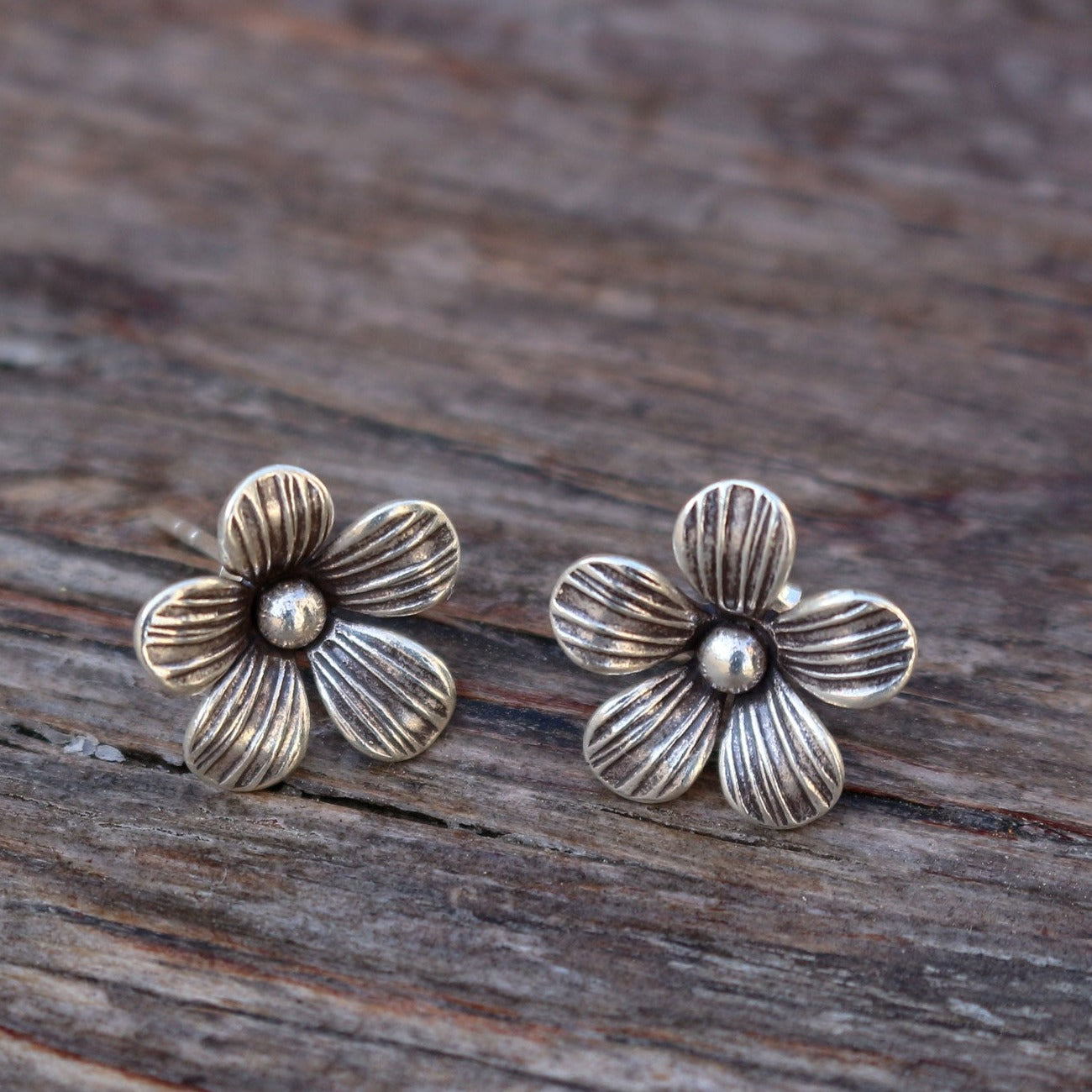 Flower Bud SilverStud Earrings