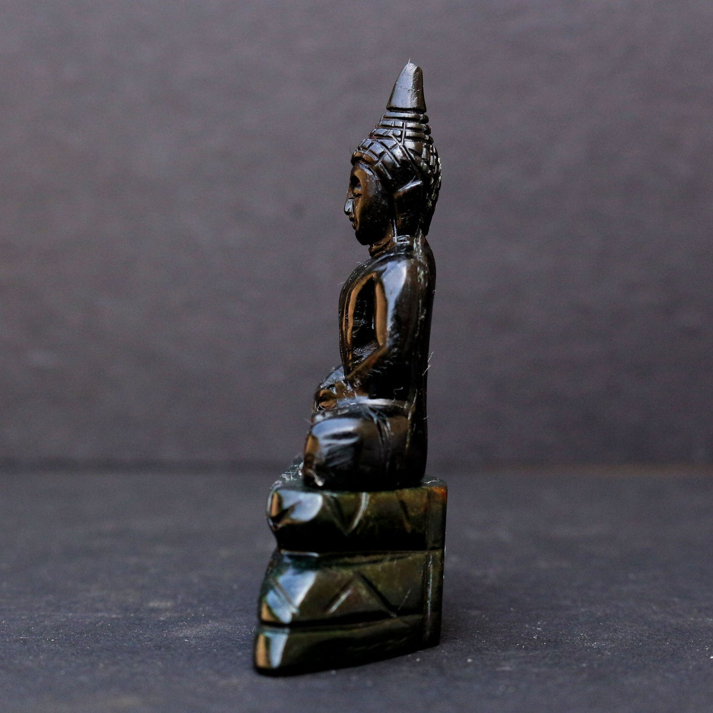 Black Jade Meditating Buddha Statue