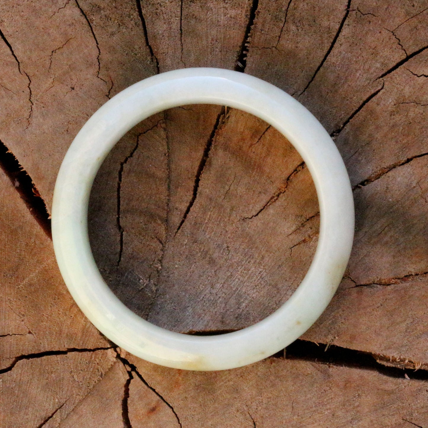 Light Green Jade Bangle