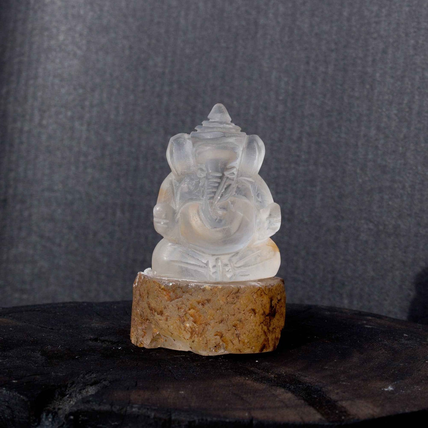 Clear quartz Ganesha