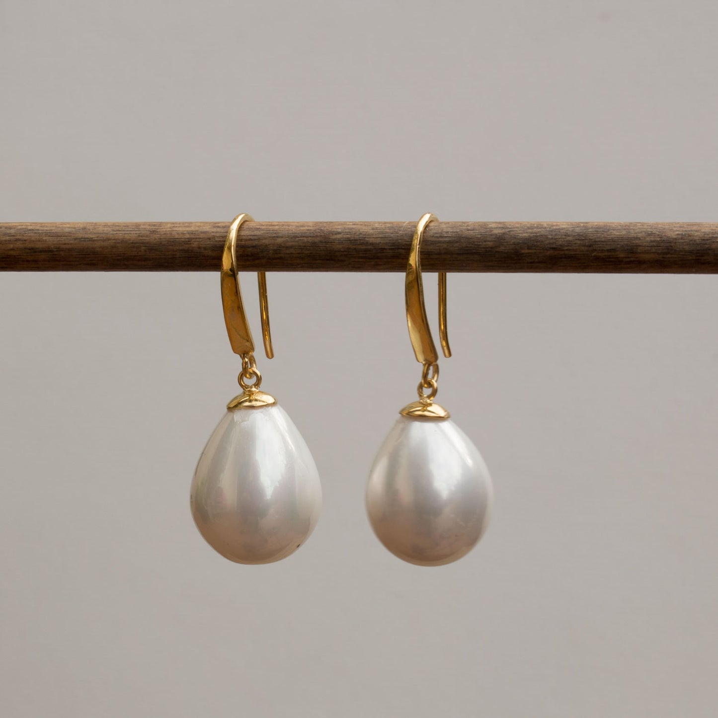 Seashell Dangle Earrings