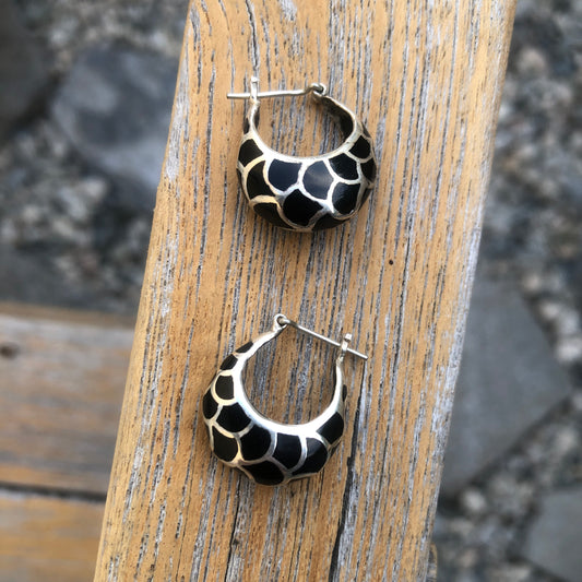 Black Seashell Silver Hoop Earrings