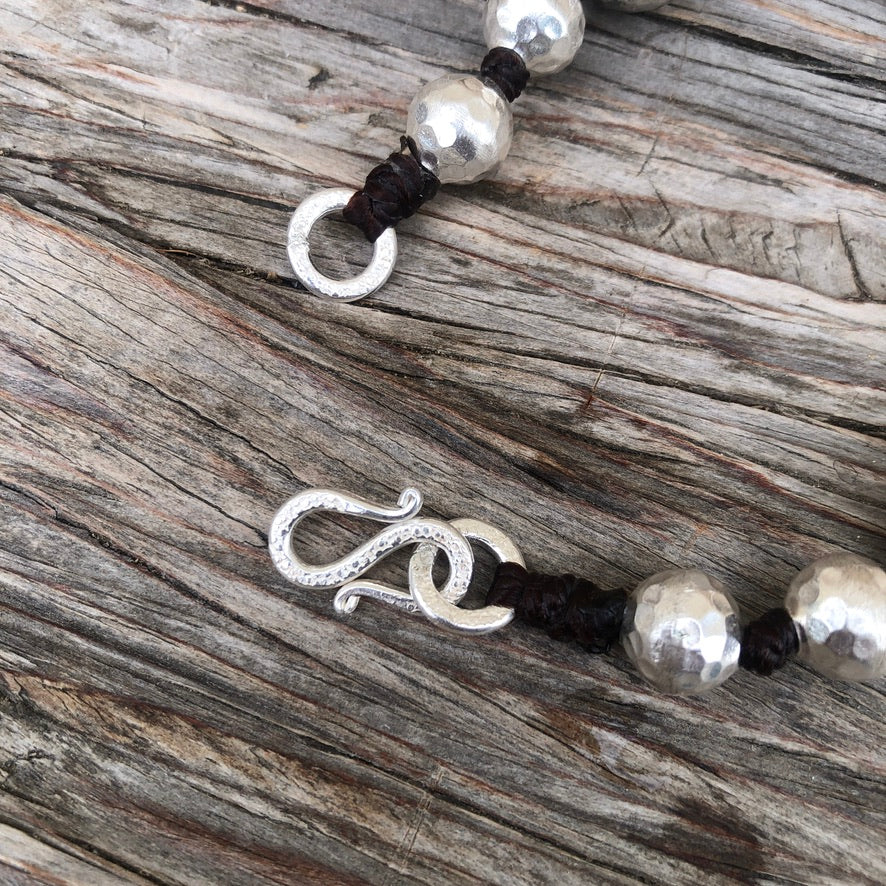 Hammered Silver Beads Bracelet