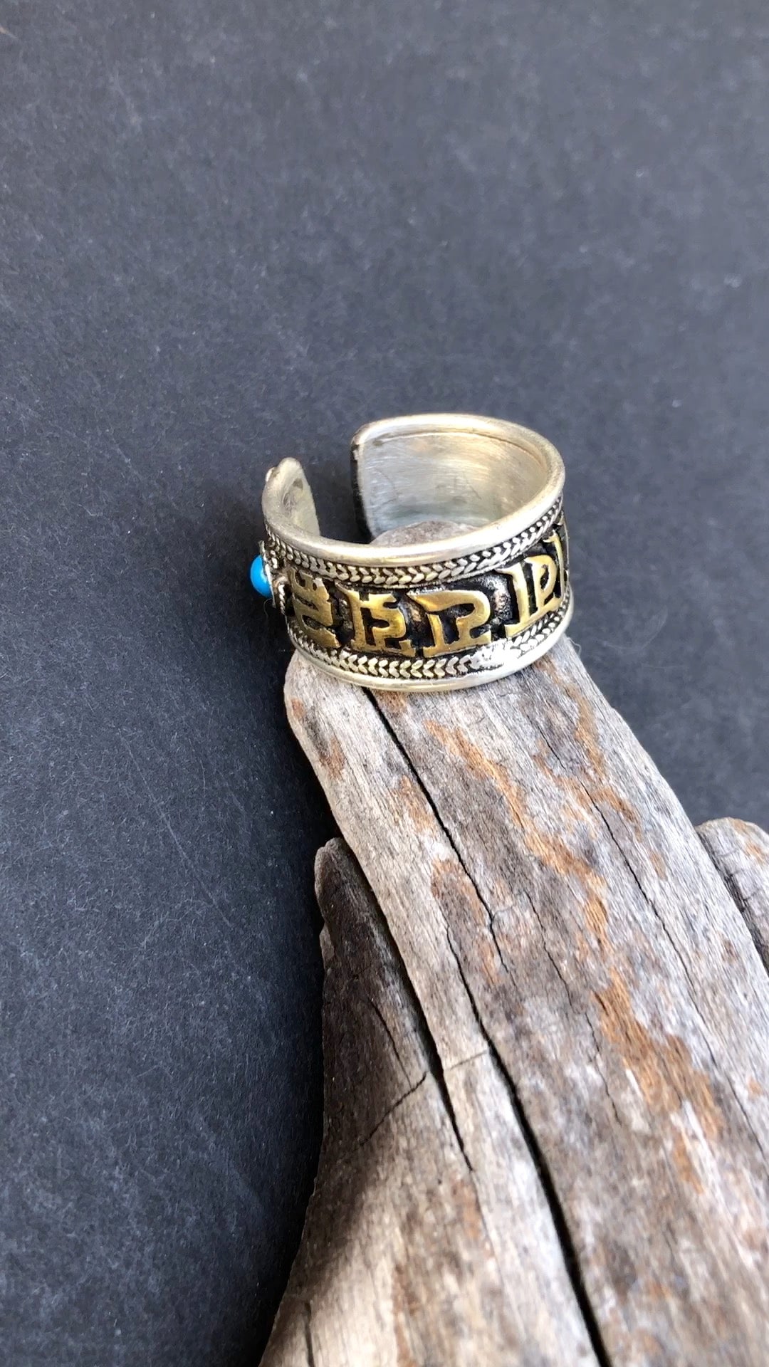 Tibetan Om Mani Mantra Ring
