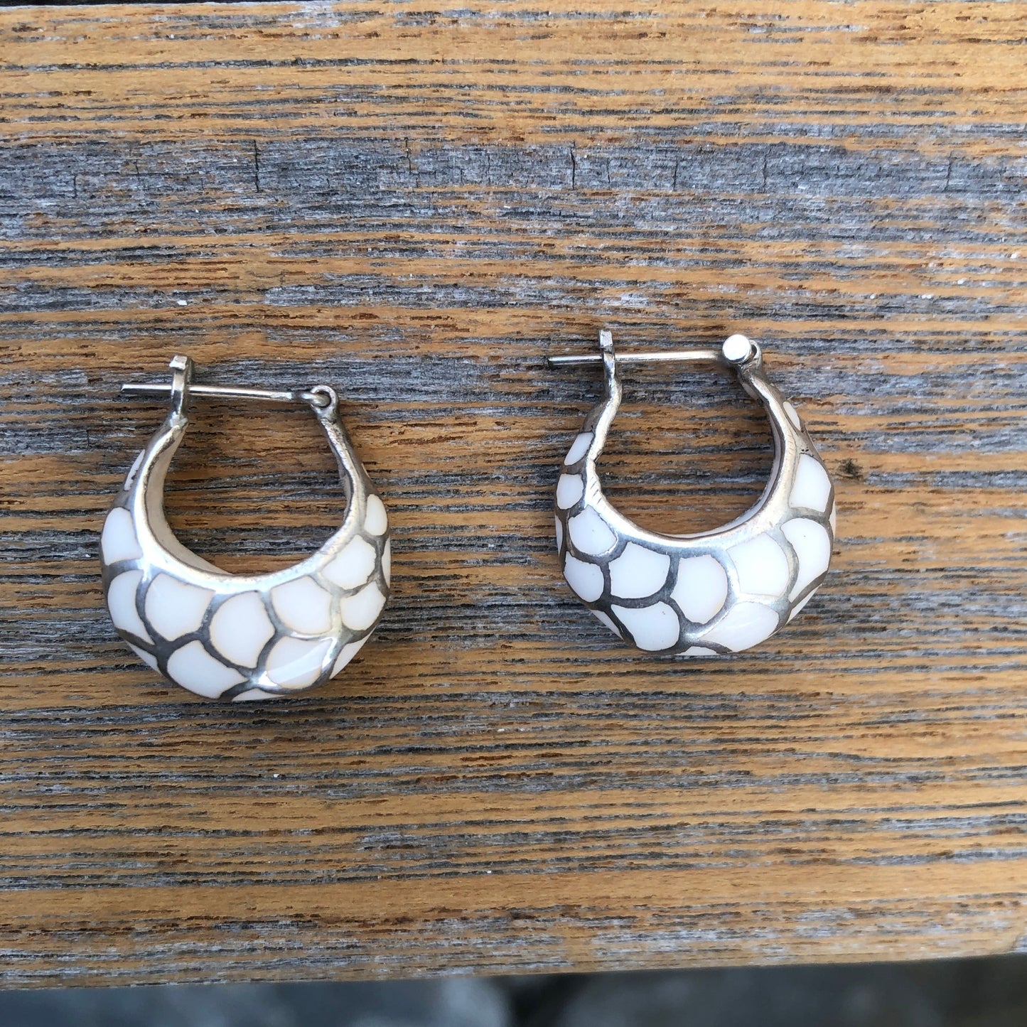 Seashell Inlay Hoop Earrings