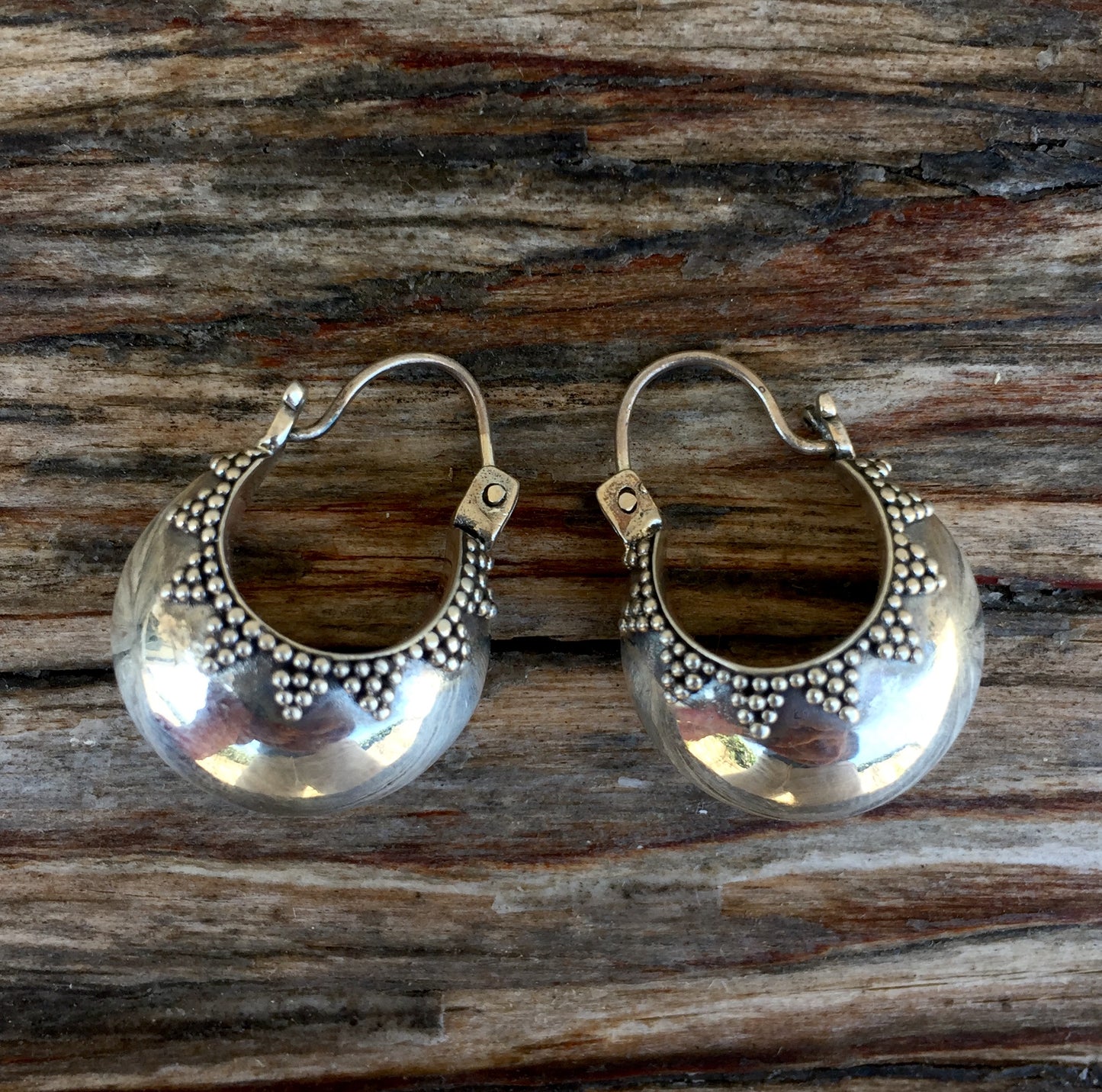 Geeta Sterling Silver Hoop Earrings