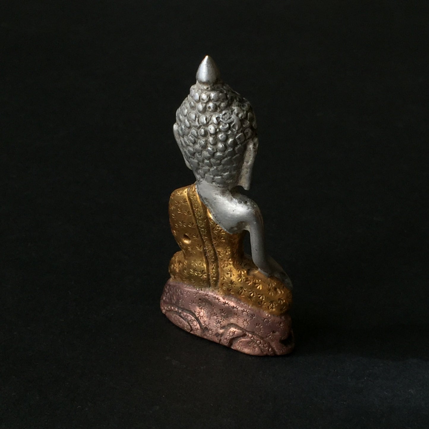 Buddha statue Figurine