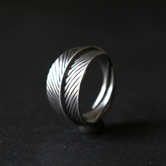 Etched Silver Feather Ring