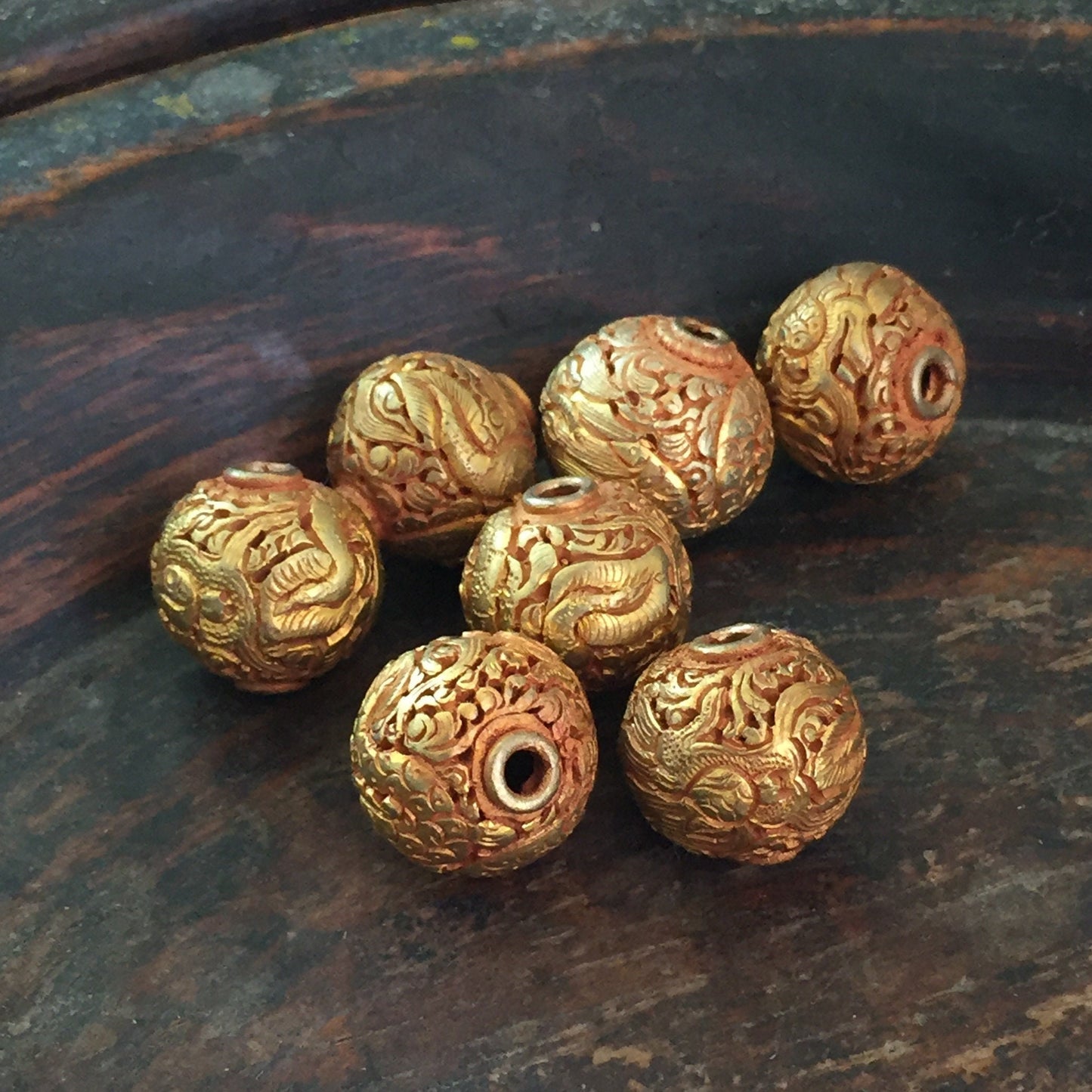 One Gold Plate Round Tibetan Dragon Bead